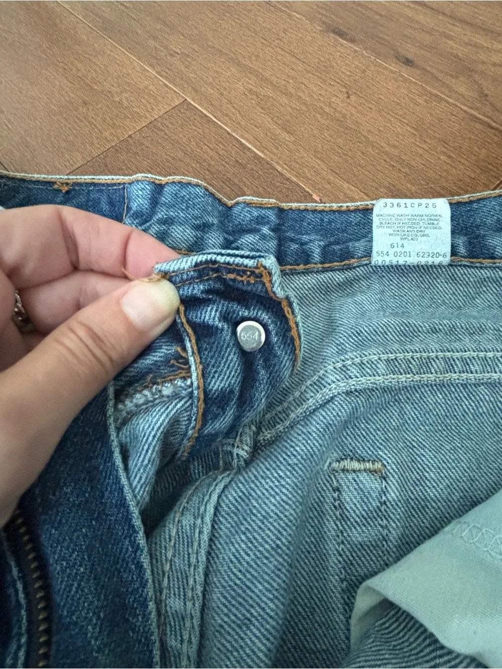 VTG 2001 Levis 517 Bootcut Jeans Made in USA 32x29 Blue Denim Cowboy Y2K 554
